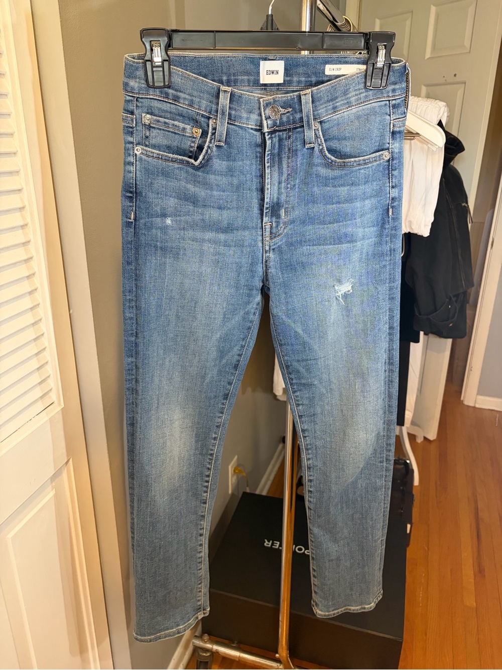 Elin Crop Edwin Women’s Light Blue Skinny Jeans - Classic Back Pocket - Picture 5 of 9